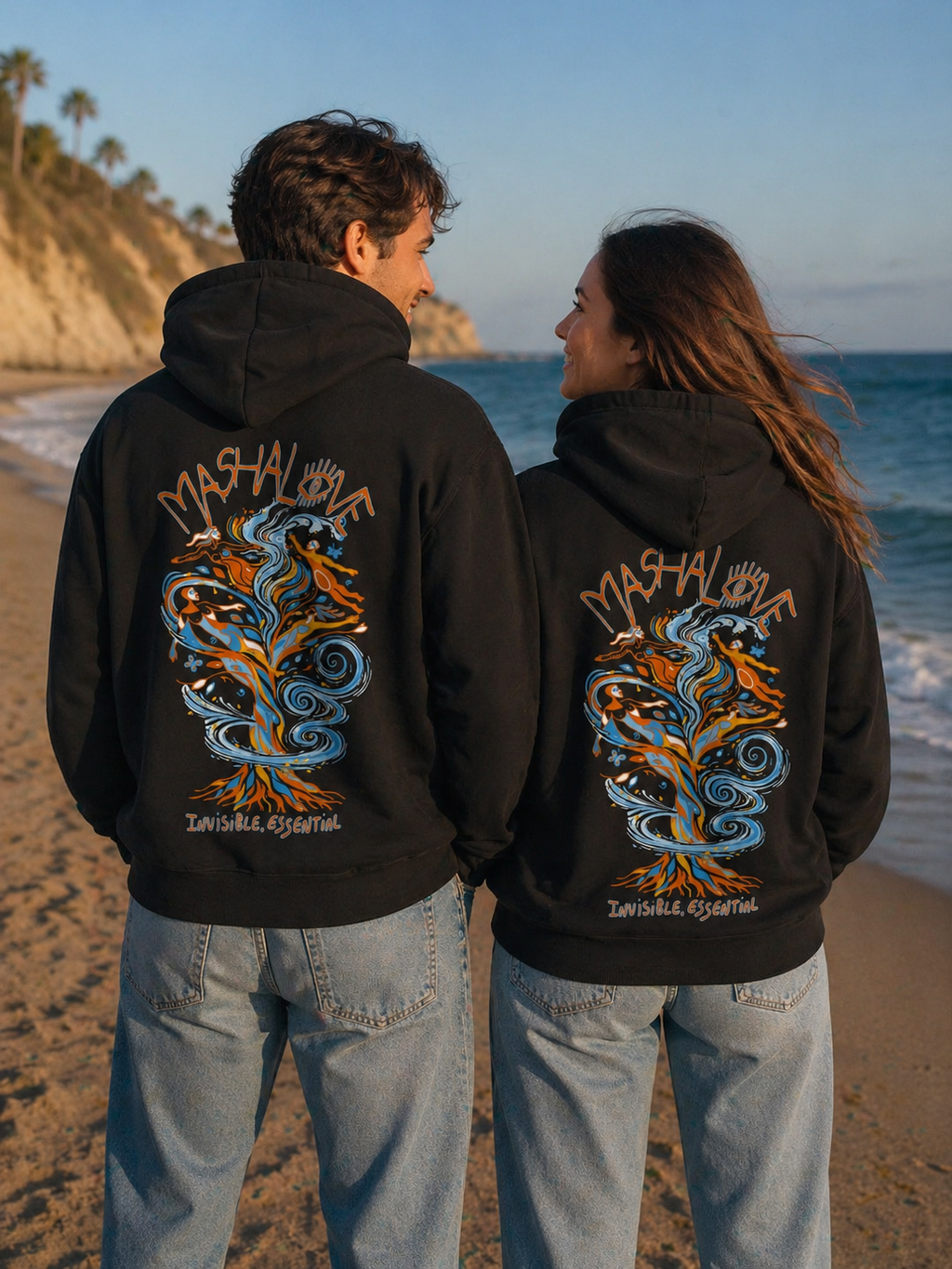 Couple portant le Hoodie AIR Noir dos — Mashalove Spiritual Streetwear